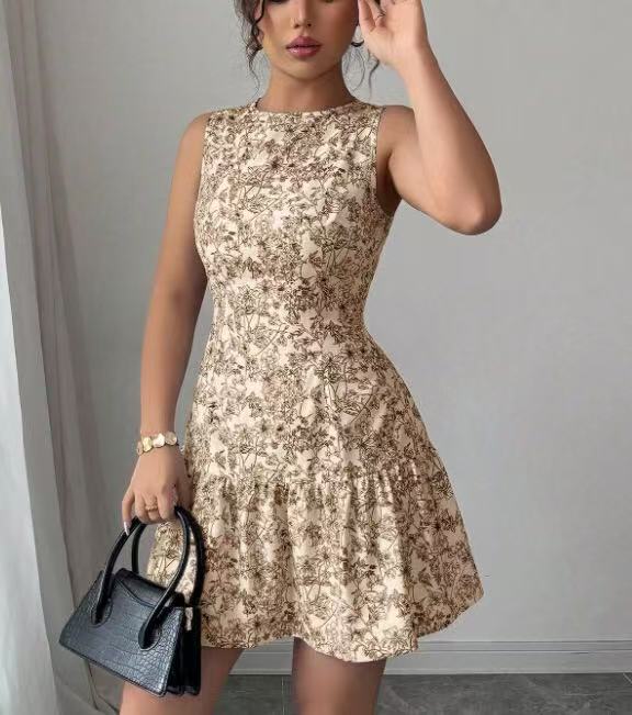 Floral Print Sleeveless Cake Skirt Dress