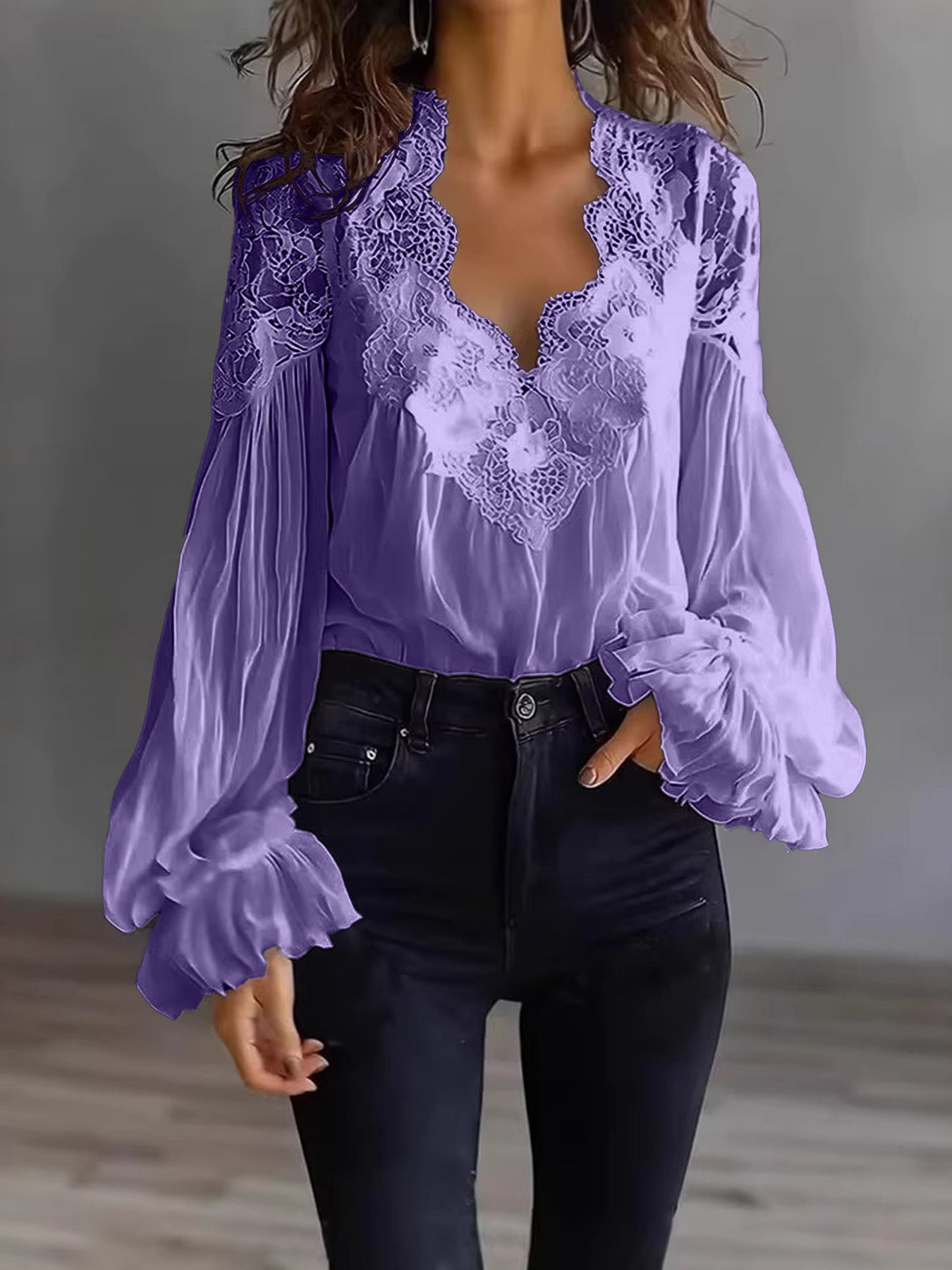 Lace Patchwork Puff Sleeve Pleated Blouse