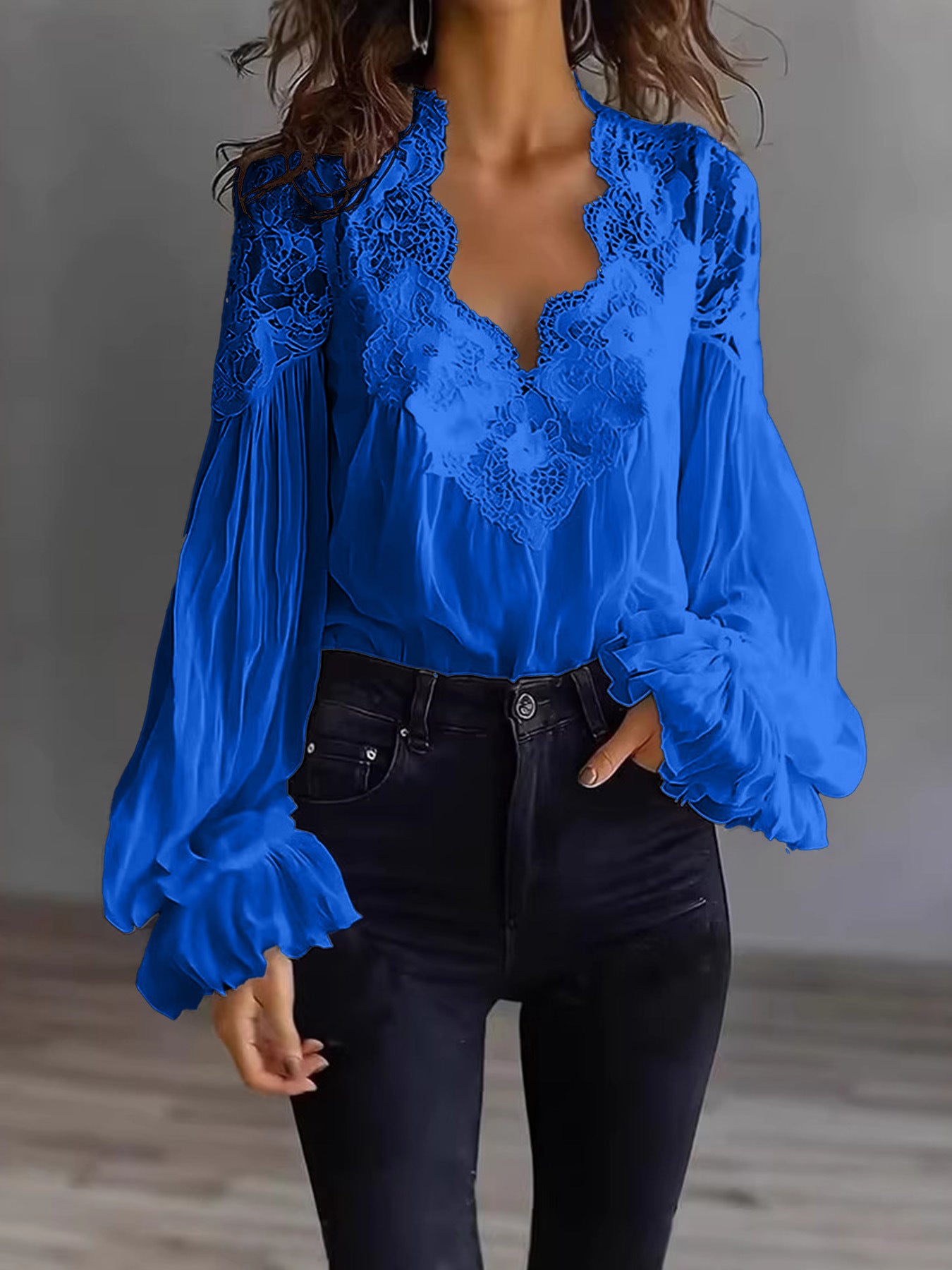 Lace Patchwork Puff Sleeve Pleated Blouse