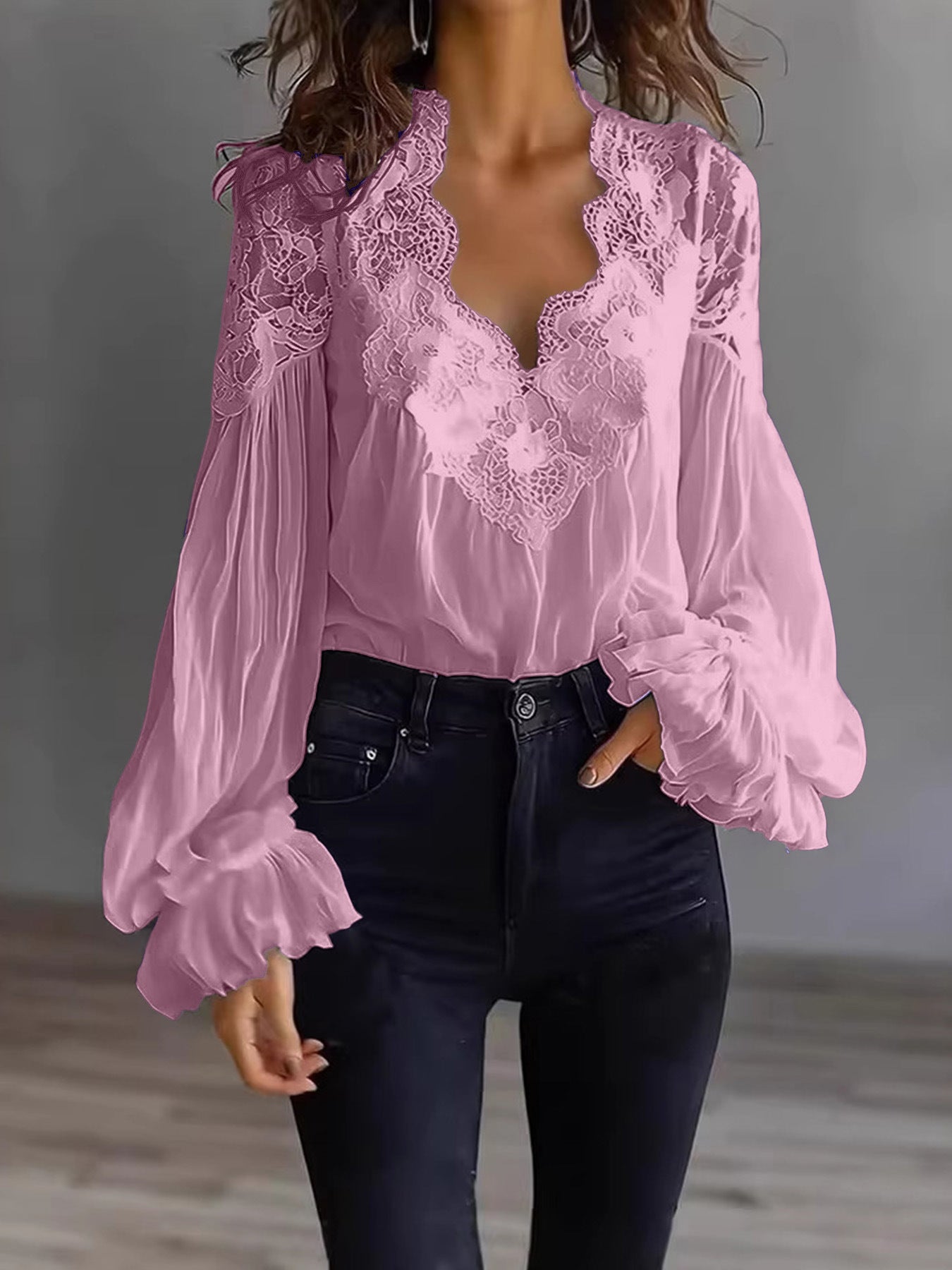 Lace Patchwork Puff Sleeve Pleated Blouse